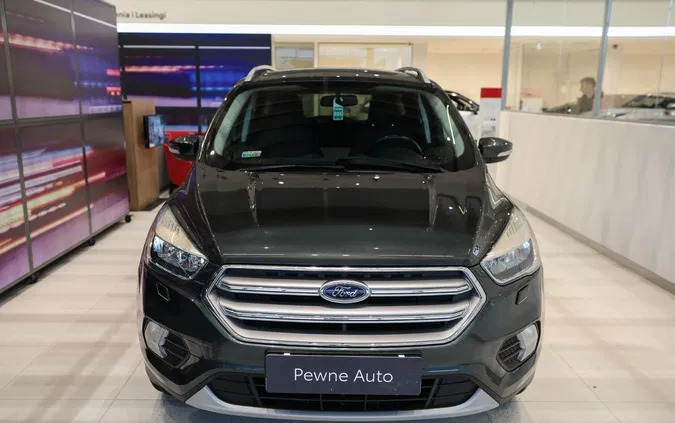 śląskie Ford Kuga cena 79850 przebieg: 82535, rok produkcji 2017 z Kalisz